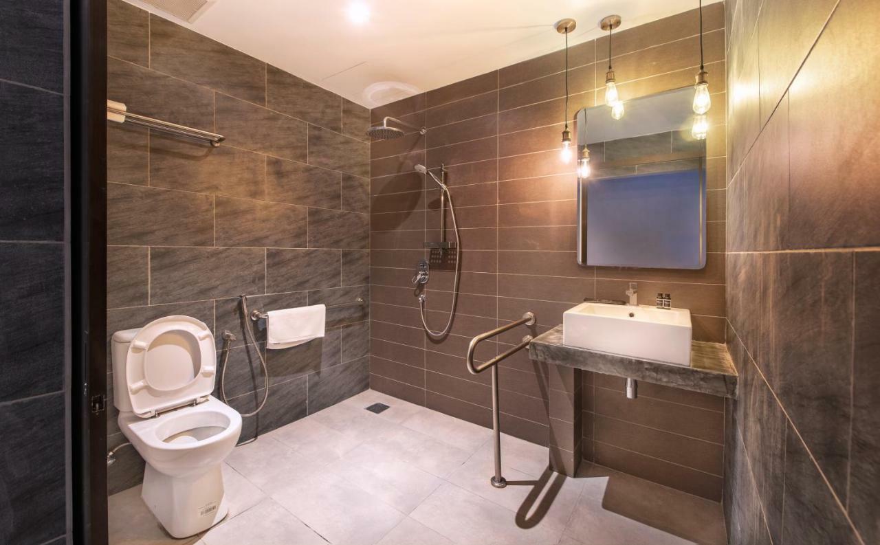 Orange Business Hotel Petaling Dzsaja Kültér fotó